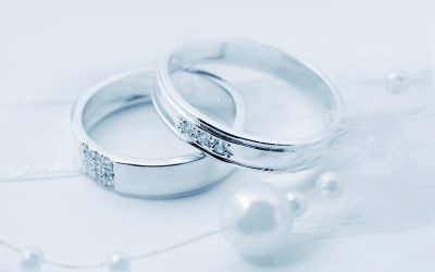 Questions to Ask Before Buying Your Wedding Rings in Chicago